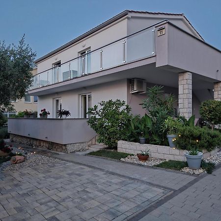 מאלינסקה Apartments Melin מראה חיצוני תמונה