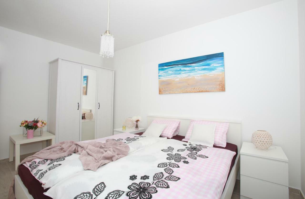 מאלינסקה Apartments Melin מראה חיצוני תמונה