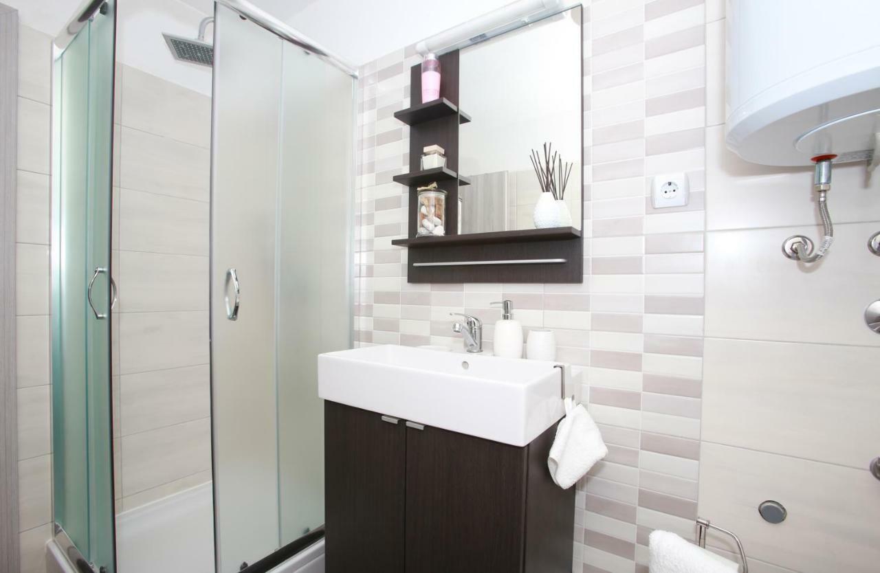 מאלינסקה Apartments Melin מראה חיצוני תמונה