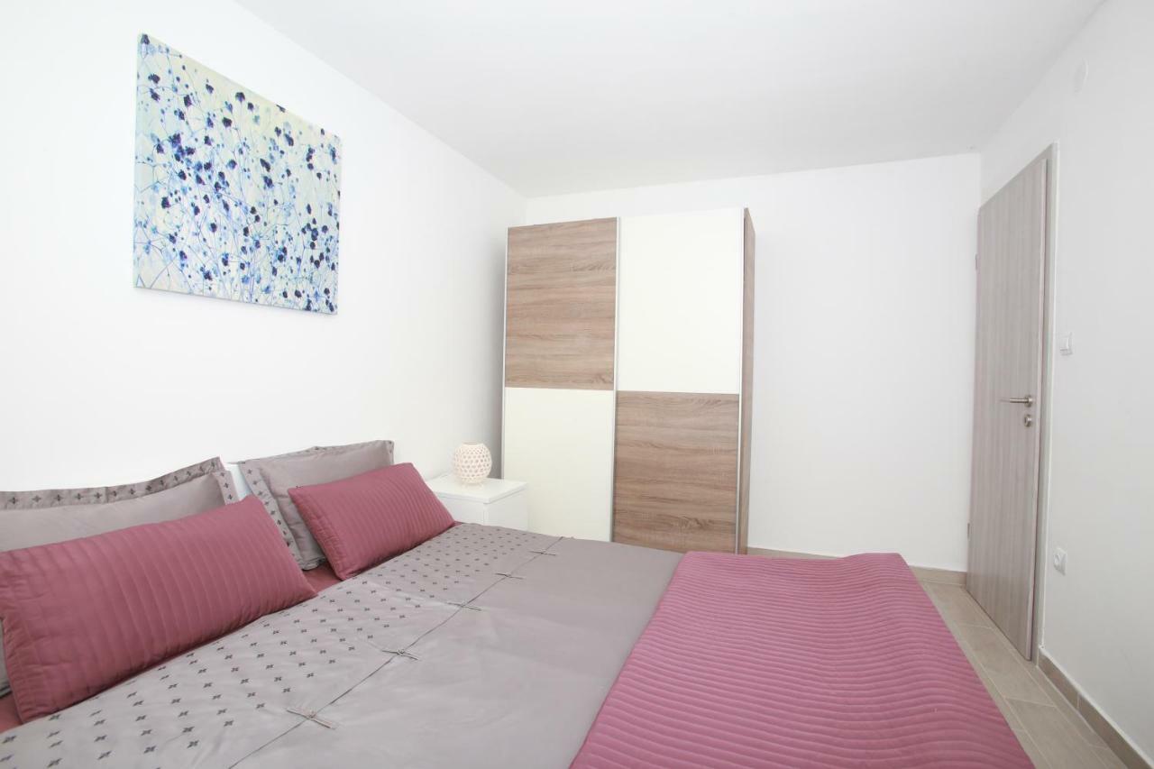 מאלינסקה Apartments Melin מראה חיצוני תמונה