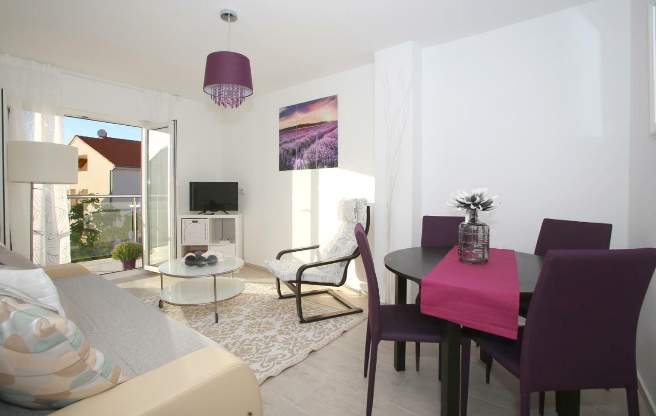 מאלינסקה Apartments Melin מראה חיצוני תמונה