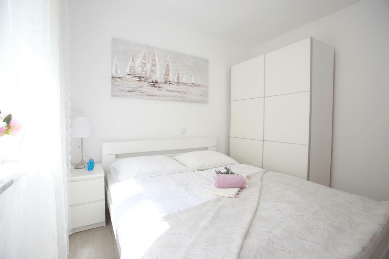מאלינסקה Apartments Melin מראה חיצוני תמונה